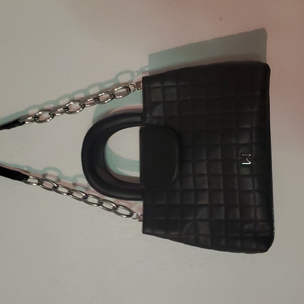 Black snack satchel quilted purse